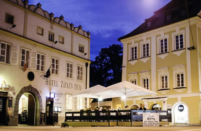 Hotel Zatkuv dum